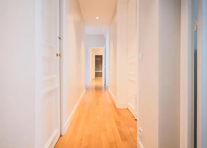 Avenue Des Champs-elysees * 巴黎