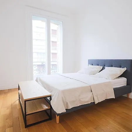 Apartment Avenue Des Champs-elysees *